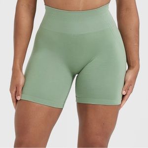 Oner Active Effortless Shorts in Sage
